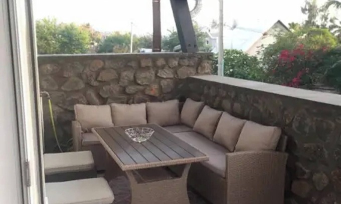 Trois-Bassins Apartment | Homerez - Apt. Les Trois-Bassins