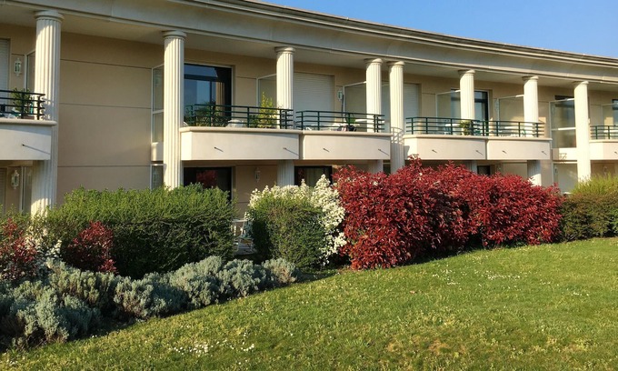 Saint-Andre-des-Eaux Apartment | Homerez - Beautiful appartement 7 km away from the beach for 2 ppl. with garden