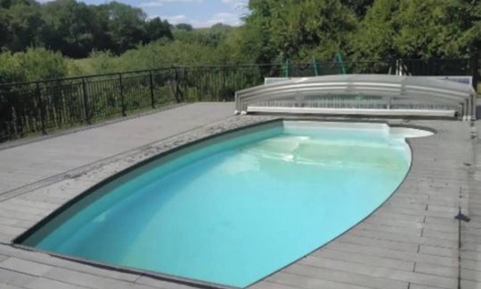 Louatre Ski Chalet | Homerez - Cozy Chalet in Louâtre with Shared Pool