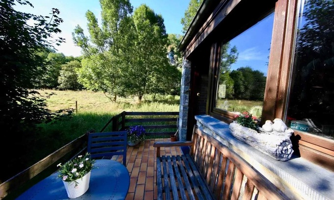 Thon-Samson House | Homerez - Family home in Thon