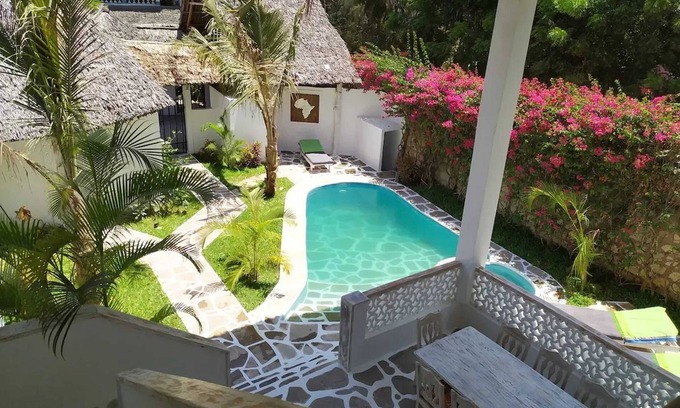 Watamu Villa | Homerez - Family Villa with Private Pool in Watamu