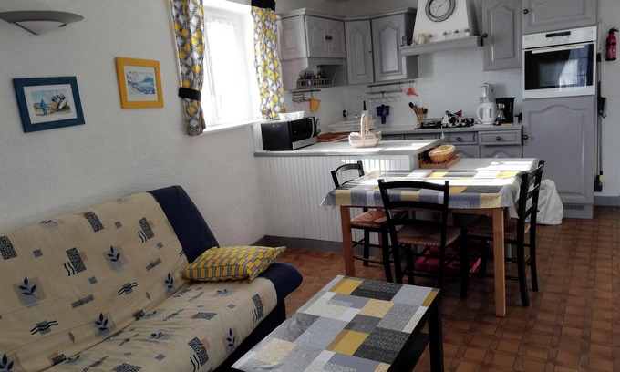 La Tranche-sur-Mer House | Homerez - House in La Tranche-sur-Mer