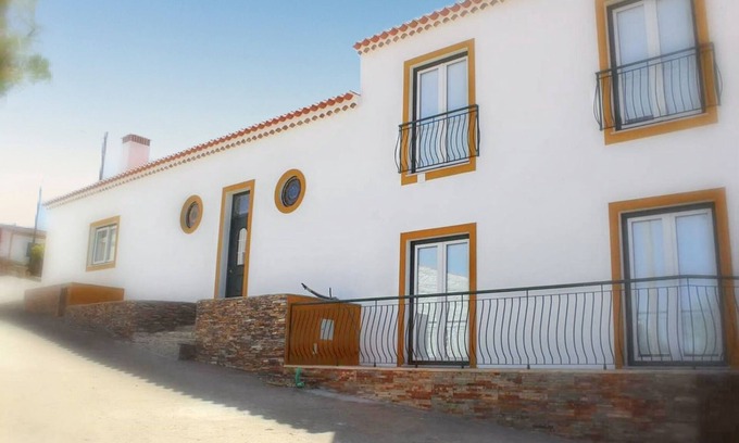 Mertola House | Homerez - Luxurious House in Corte de Pao with Private Pool