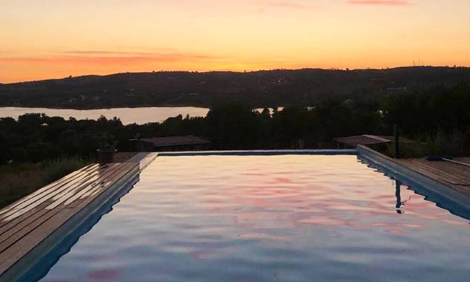 Montargil House | Homerez - Nice property for 2 ppl. with shared pool at Montargil