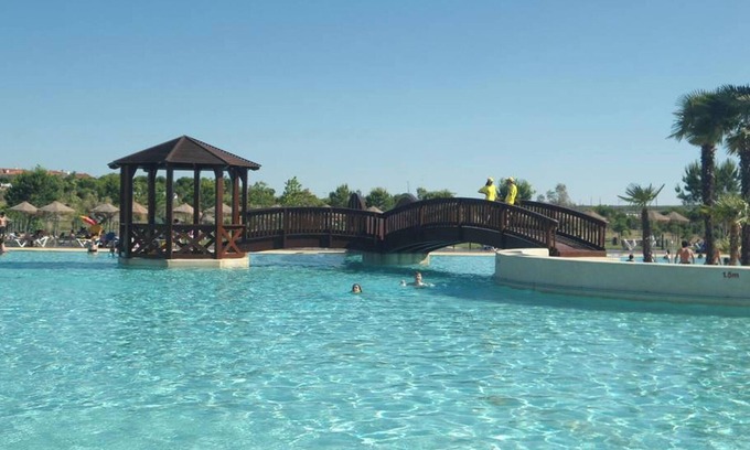 Zebreiros House | Homerez - Spacious House in Zebreira with balcony and terrace.