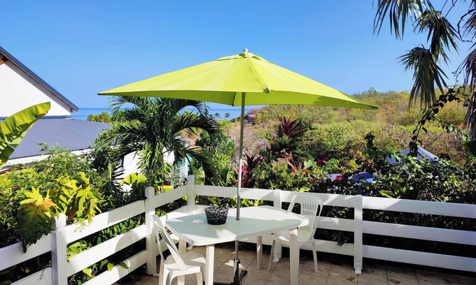 Marigot Apartment | Homerez - Studio in Marigot with Sea View.