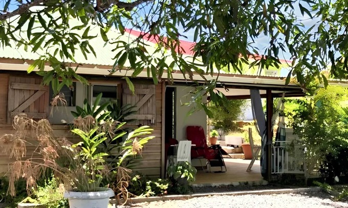 Sainte-Anne Apartment | Homerez - Studio in Sainte-Anne