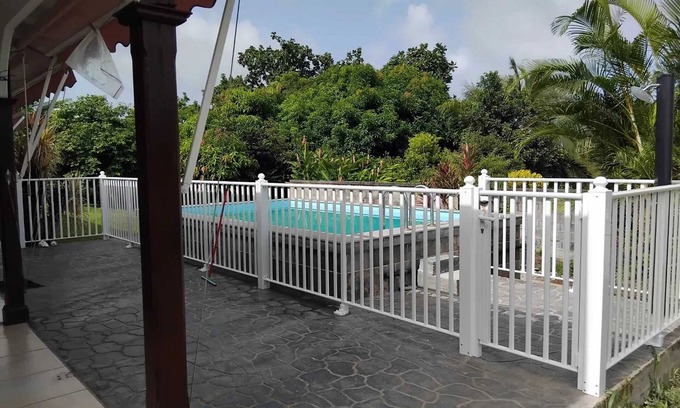 Capesterre-Belle-Eau Villa | Homerez - Villa in Capesterre-Belle-Eau