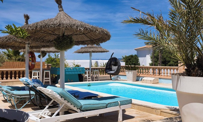 Badia Gran Villa | Homerez - Villa Llucmajor, Sea View