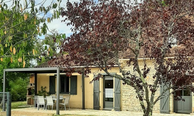 Salviac House | Homerez - Welcoming house in Salviac with private pool