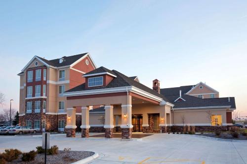St. Cloud Hotel | Homewood Suites Saint Cloud