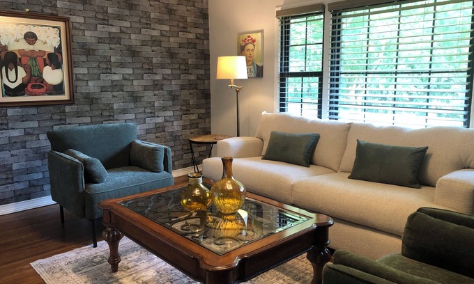 Ionia House | Homey ranch in a quiet neighborhood conveniently located in Henrietta.