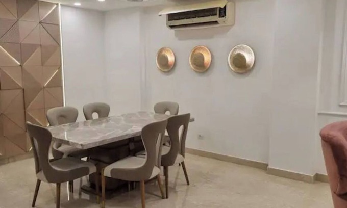 Saket Condo | Homlee - Pentagon 5 bhk super luxurious large flat.