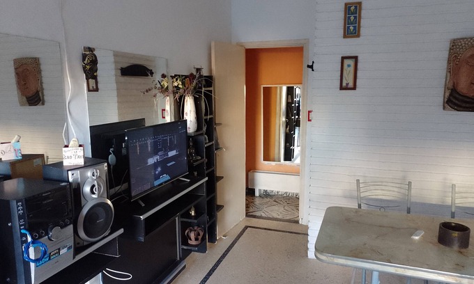 Lomas de Zamora House | Hospedaje en casa familiar, un lugar tranquilo para pasar tus días.