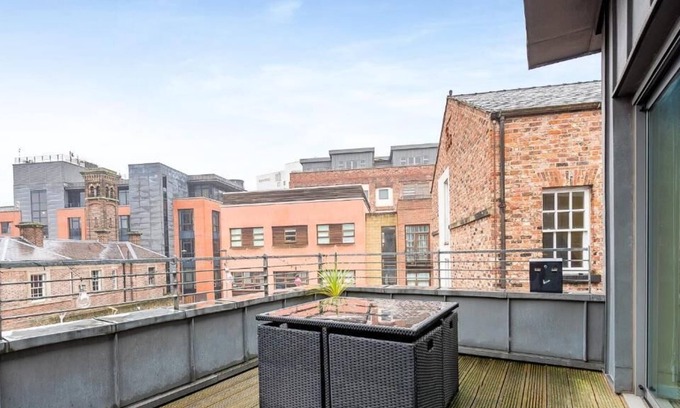 Liverpool City Centre Apartment | Host & Stay | Campbell Square Roof Terrace Apartment