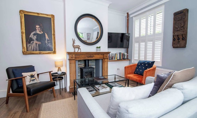 Worcester House | Host & Stay | Terrace House on Canal