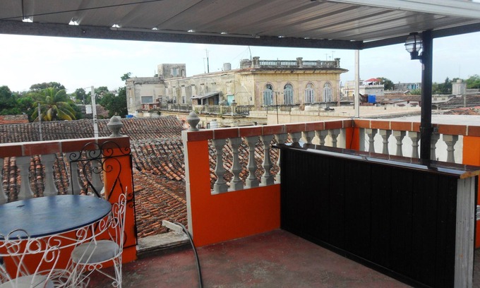 Caibarien Bed & Breakfast | Hostal Calle 12 Altura y Sol