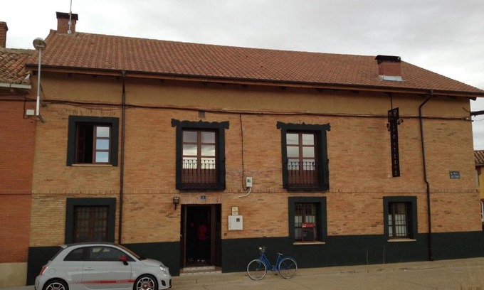 Pajares de los Oteros House | Hostal Los Oteros