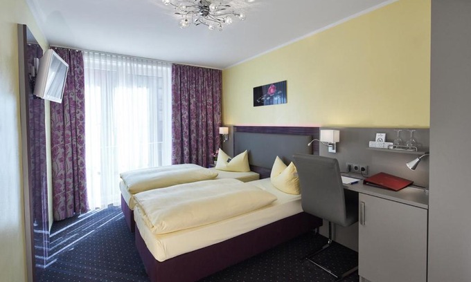 Augustenstraße Hotel | Hotel Alfa Zentrum