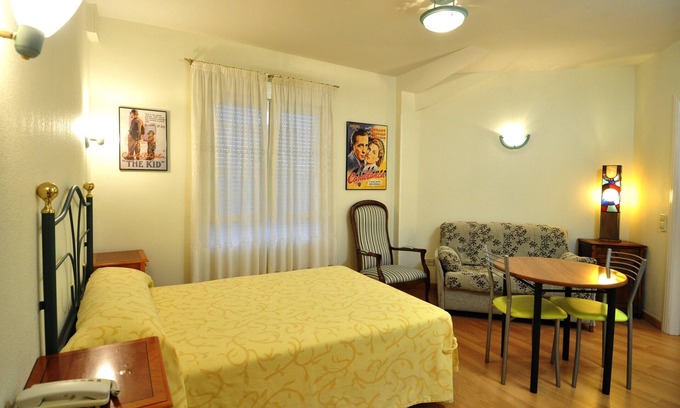 La Lastrilla Apartment | Hotel Apartamentos Aralso Sotillo