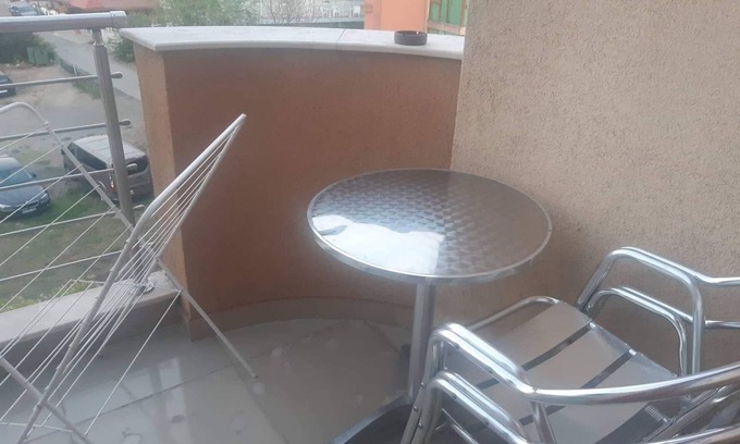Nessebar Apartment | Hotel apartment with a pool right across the street from the beach