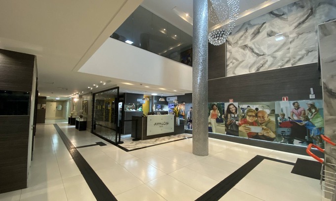 Zona 01 Hotel | Hotel Avalon Maringá