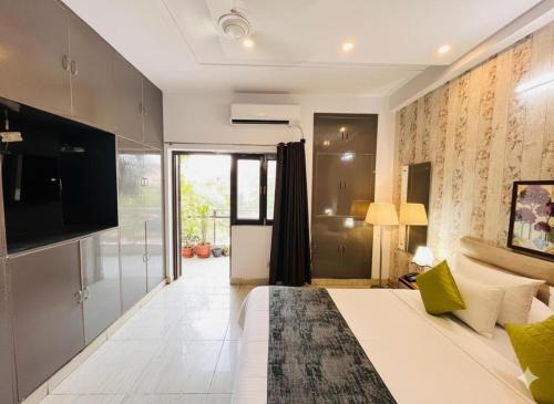 Sector 27 Hotel | Hotel comfirt-inn sector 19 Noida