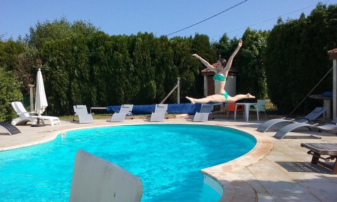 Roumazieres-Loubert Hotel | Hotel du Commerce Chez Stéphane