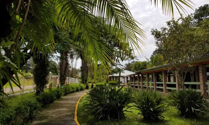 Siguatepeque Hotel | Hotel Estancia del Bosque