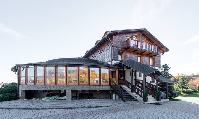 Nova Lesna Hotel | Hotel Eufória