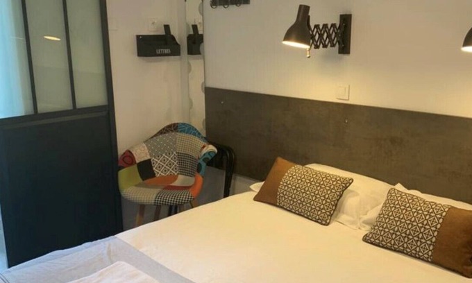 Saint-Vincent-Sterlanges House | Hotel Le Saint-Vincent