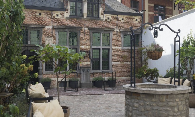 University District Hotel | Hotel FRANQ