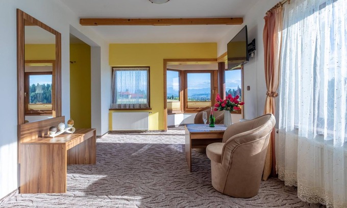 Nowy Targ Hotel | Hotel Góralski Raj