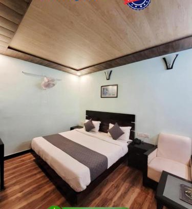Mallital Hotel | Hotel Hidden Chalet Nainital Near Mall Road - Luxury Room - Excellent Customer Service