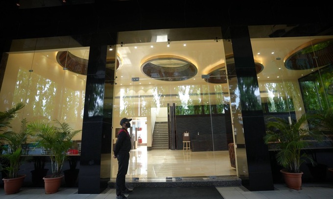 Ambikapur Hotel | Hotel Makhan Vihar