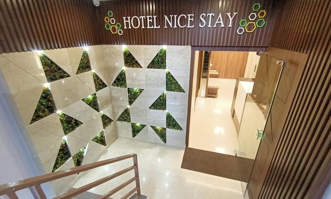 Borivali East Hotel | Hotel Nice Stay