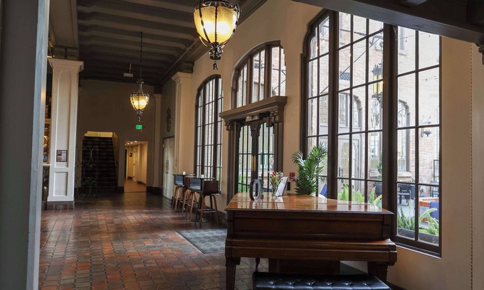 Petaluma Hotel | Hotel Petaluma, Tapestry Collection by Hilton