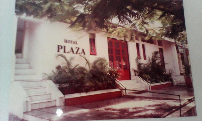 Jalgaon House | Hotel Plaza -BOOKING FOR FOREIGN TOURIST-