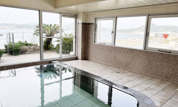 Kitakyushu Hotel | Hotel Route-Inn Mojikou