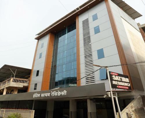 Belapur Hotel | Hotel Satyam Residency