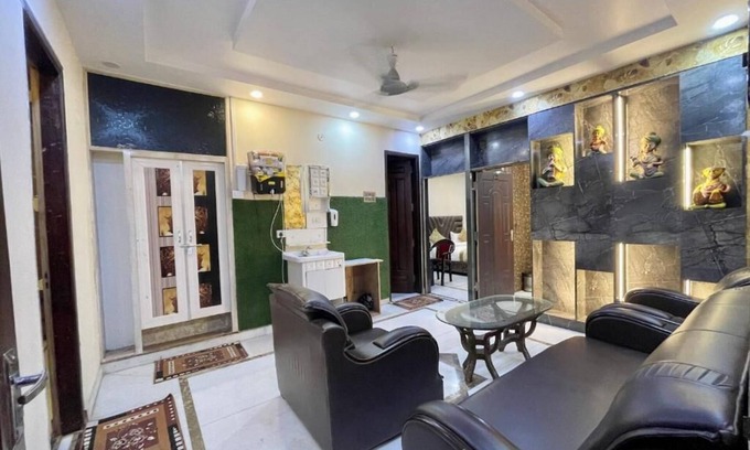 Varanasi Hotel | Hotel Shivee - Varanasi