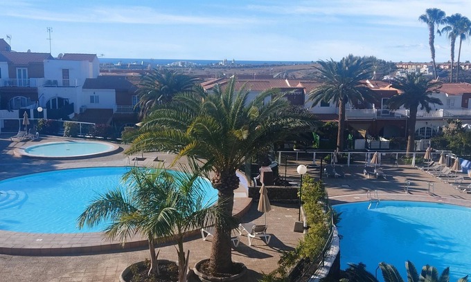 Sonnenland House | House with 2 bedrooms, 2 bathrooms and 2 terraces with ocean and pool view