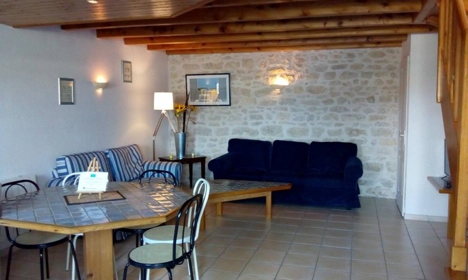 Ternant Apartment | House 14 sleeps 5 2 bathrooms