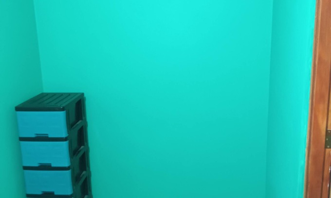 Siguatepeque House | House 2 story 3 planter's at front beige& Brown color