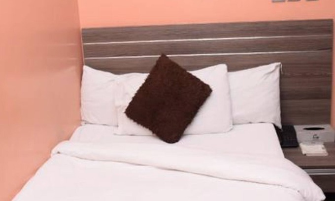 Surulere Hotel | House 46