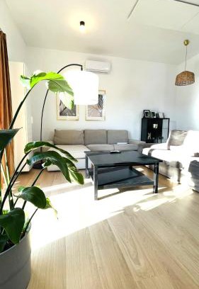 Vrakuna Apartment | House FLOW, 3 room, free 2 parking