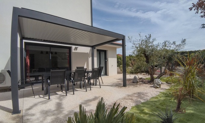 Tignieu-Jameyzieu House | House for 12 people Classified 3 stars at the Gîte de France near Lyon