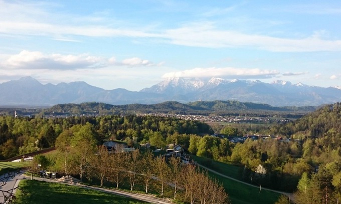 Medvode House | House for nature lovers