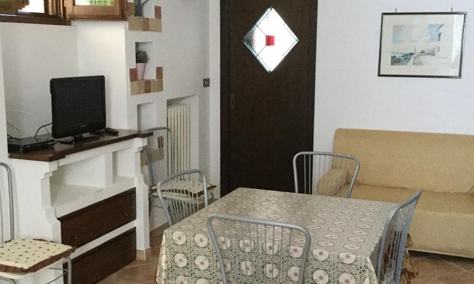 Atri House | House in the historic center