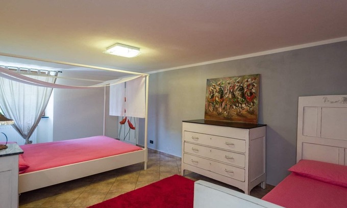 Pian dei Manzi Apartment | House La Rosa "Bruno"